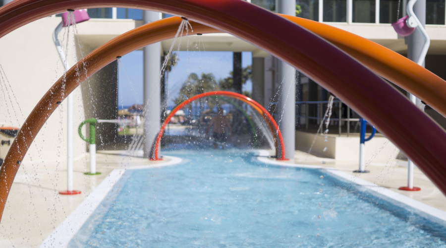 Interactive Piscina Hotel Pez Espada